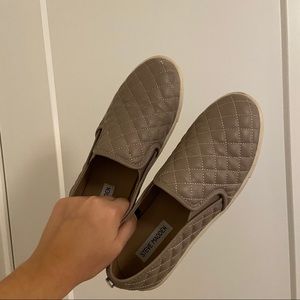 Steve Madden slip on shoes